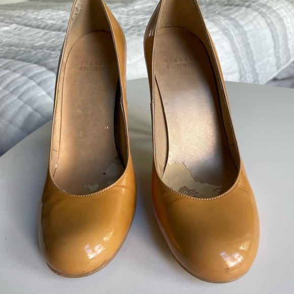 Stuart Weitzman patent leather heels 8 - Picture 2 of 9